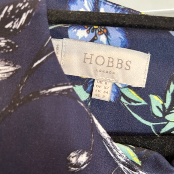 HOBBS floral shift dress. - Picture 2 of 2